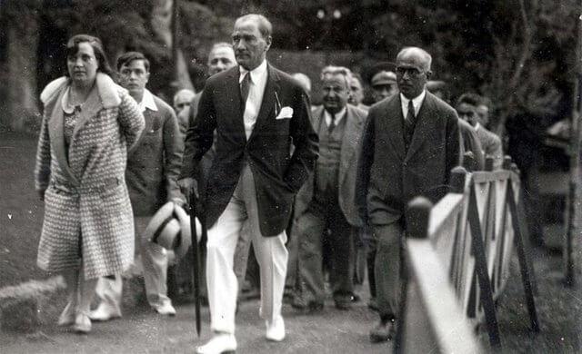 Atatürk'ün Az Bilinen Fotoğrafları 4 – Ataturkun Az Bilinen Fotograflari 7